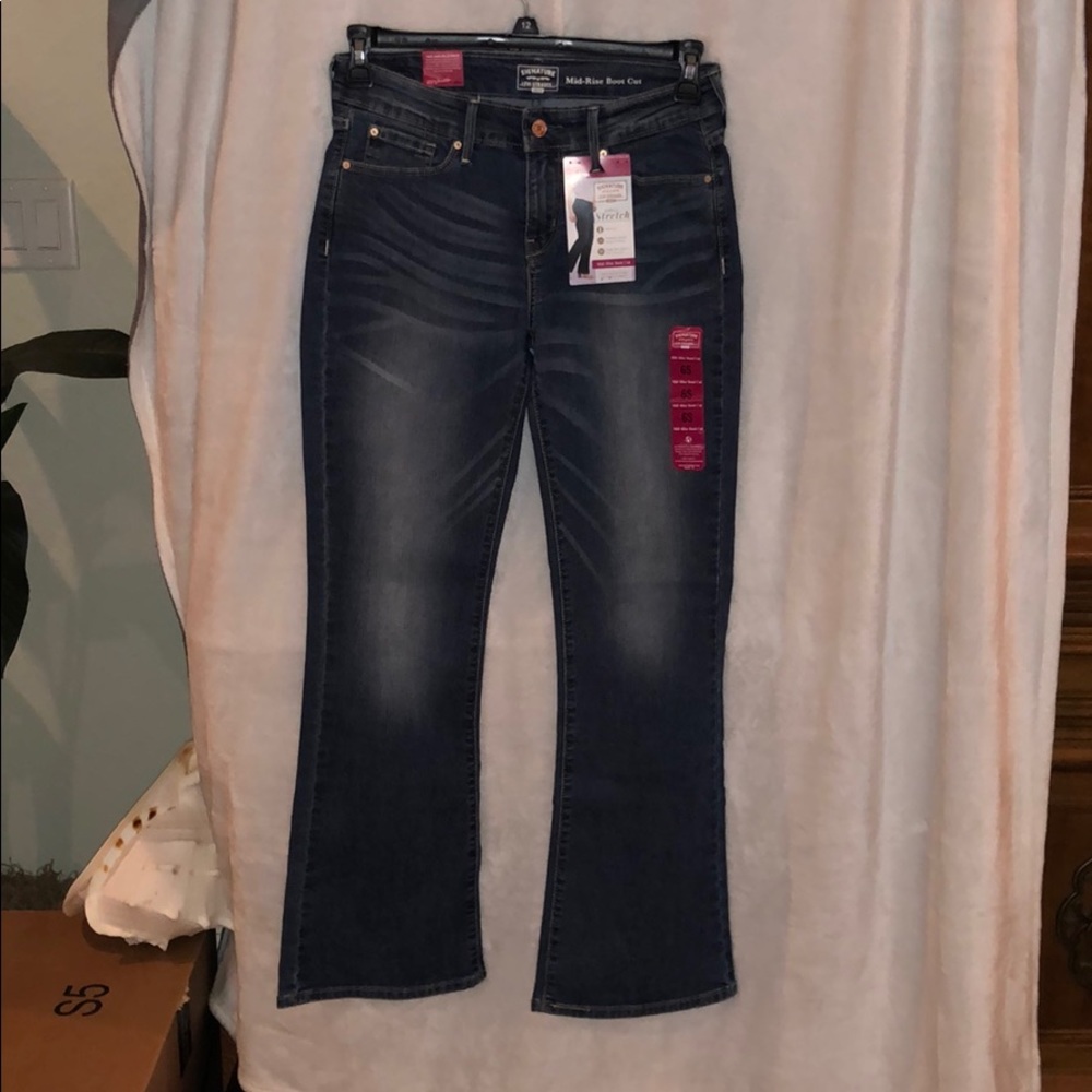 ❗️NEW WITH TAGS ❗️Signature Levi Strauss